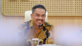 Menteri Koperasi dan UKM, Maman Abdurrahman memberikan klarifikasi terkait surat berkop Kementerian UMKM yang beredar luas. (Foto: IG @maman.abdurrahman.st)