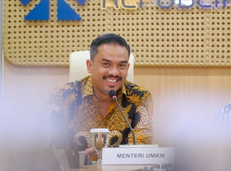 Menteri Koperasi dan UKM, Maman Abdurrahman memberikan klarifikasi terkait surat berkop Kementerian UMKM yang beredar luas. (Foto: IG @maman.abdurrahman.st)