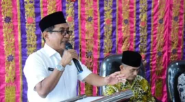 Bupati Padang Pariaman, John Kenedy Azis meminta dukungan Komisi VIII DPR RI untuk percepatan penyelesaian pembangunan Embarkasi Haji Sumbar. (Foto: Diskominfo Padang Pariaman)