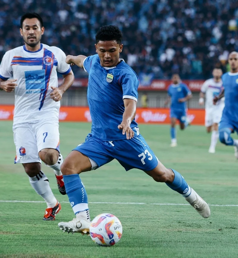 Persib Bandung kalah 0-2 dari Port FC pada laga pembuka Piala Presiden 2025 di Stadion Si Jalak Harupat, Minggu (6/7/2025) sore WIB. (Foto: IG @persib)