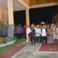 Wawako Padang Maigus Nasir melepas lomba Napak Tilas dalam rangka memperingati gugurnya Pahlawan Nasional Bagindo Aziz Chan, di Lobi Balai Kota Padang, Aie Pacah, Jumat malam (18/7/2025). (Foto: Prokopim Padang)