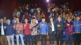 Wakil Wali Kota Padang, Maigus Nasir menghadiri kegiatan Sosialisasi Gerakan Nasional Budaya Sensor Mandiri (GNBSM) di Bioskop XXI Basko City Mall Padang, Kamis (17/7/2025). (Foto: Prokopim Padang)