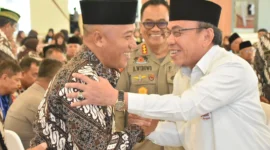 Wawako Padang Maigus Nasir menghadiri syukuran HUT ke-26 PP Polri Cabang Padang di Gedung Pertemuan Polresta Padang, Rabu (16/7/2025). (Foto: Prokopim Padang)