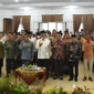 Wakil Wali Kota Padang Maigus Nasir menghadiri pembukaan kegiatan Pelatihan Pemberdayaan SDM Sektor Kehutanan Petani Agroforestry di BPVP Padang, Jumat (11/7/2025). (Foto: Prokopim Padang)