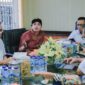 Bupati Dharmasraya Annisa bertemu dengan Kepala BWS Sumatera V, Naryo Widodo, di Padang, Kamis (7/8/2025). (Foto: Pemkab Dharmasraya)