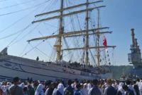 Kapal Republik Indonesia (KRI) Bima Suci bersandar di Dermaga Teluk Bayur, Sabtu (9/8/2025). (Foto: Diskominfo Padang)