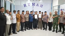 Warga Padang Sarai sepakat menjaga kerukunan usai insiden rumah doa. (Foto: Diskominfo Padang)