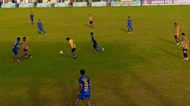 PSP Padang menjaga asa melaju ke babak semifinal Piala Soeratin U-17. (Foto: FB Diskominfo)