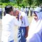 Asisten Pemerintahan dan Kesra Setdakab Dharmasraya, Iwan Zamrud membuka Diklat calon Paskibraka tingkat kabupaten, Minggu (3/8/2025). (Foto: Pemkab Dharmasraya)