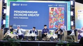 Wali Kota Pariaman Yota Balad memaparkan potensi ekonomi kreatif Kota Pariaman di Rakornas ICNN 2025 di Padang, Jumat (8/8/2025). (Foto: Diskominfo Pariaman)