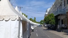Nikmati Nasi Padang legendaris dan kuliner khas lainnya di Kota Tua Padang, mulai 7–9 Agustus. (Foto: Diskominfo Padang)