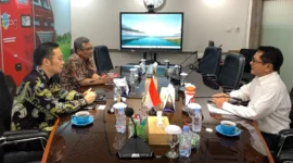 Bupati John Kenedy Azis menemui Direktur Jenderal Perkeretaapian, Ir. Allan Tandiono dan Kepala Bagian Aset dan jajaran terkait. (Foto: Kominfo Padang Pariaman)