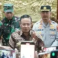 Bupati Pati, Sudewo saat memberikan keterangan terkait pembatalan kebijakan kenaikan PBB-P2. (Foto: IG @humaspati)