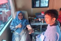 DWP Disdikbud Padang menggelar aksi donor darah di halaman Kantor Disdikbud Padang, Jumat (29/8/2025). (Foto: Diskominfo Padang)