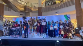 Atlet IOSKI Pessel saat penyerahan medali perunggu pada Fornas VIII di Lombok NTB. (Foto: Dok Humas KORMI)