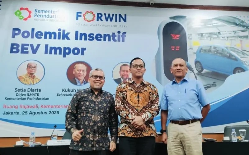 Diskusi 'Polemik Insentif BEV Impor' di Kantor Kemenperin, Jakarta, Senin (25/8). (Foto: Kemenperin)