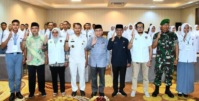 Wawako Padang, Maigus Nasir membuka kegiatan Pusdiklat Calon Paskibraka Padang Tahun 2025 di d’Dhave Hotel Padang, Jumat (1/8/2025). (Foto: Prokopim Padang)