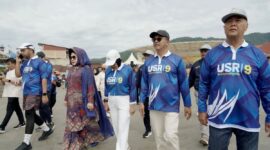 Bupati Solsel, H. Khairunas bersama Rektor Universitas Baiturrahmah Prof. Musliar Kasim dan rombongan saat kegiatan di RTH Solsel, Minggu (24/8/2025). (Foto: Humas Pemkab Solsel)