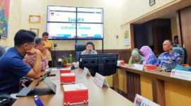 Ketua Panitia HJK Padang ke-356 Didi Aryadi saat rapat persiapan pameran Xporia. (Foto: Diskominfo Padang)