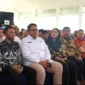 Wawako Padang Panjang, Allex Saputra menghadiri peluncuran buku Kartu Pos Bergambar karya Menteri Kebudayaan Fadli Zon bersama Mahpudi di Aia Angek Cottage, Sabtu (2/8/2025). (Foto: Kominfo Padang Panjang)