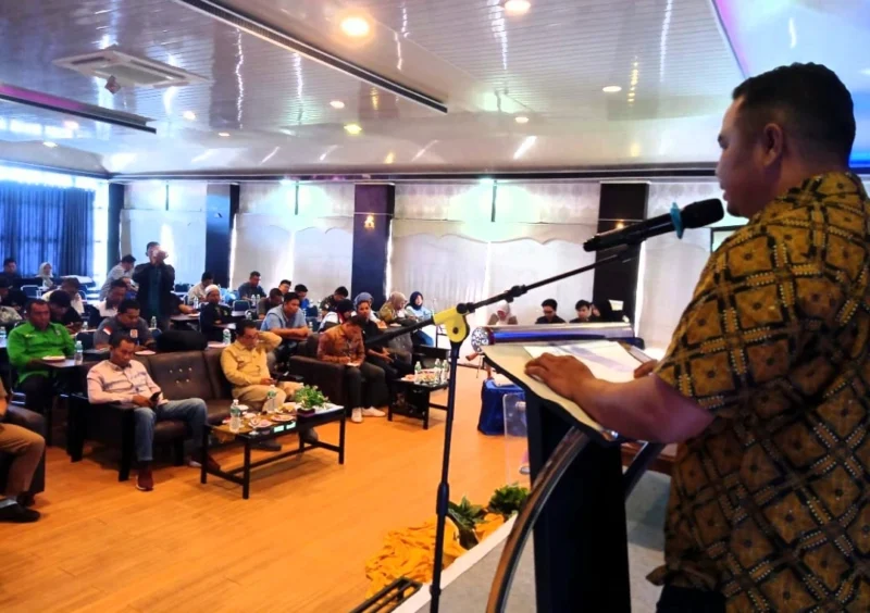 Ketua Bawaslu Pessel, Afriki Musmaidi saat menyampaikan sambutan. (Foto: Dok Sus)