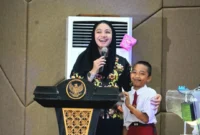Bupati Dharmasraya, Annisa Suci Ramadhani memberikan sambutan. (Foto: Pemkab Dharmasraya)