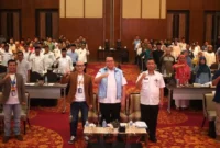 Wakil Bupati Tanah Datar, Ahmad Fadly membuka kegiatan kolaborasi OPD Tanah Datar dengan KDMP dan PT Bank Mandiri (Persero) Tbk di Ballroom Emersia Hotel Batusangkar, Rabu (13/8/2025). (Foto: Prokopim Tanah Datar)