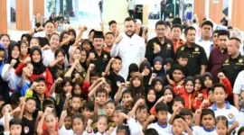Wali Kota Padang Fadly Amran membuka Kejurprov Shokaido Sumbar ke-3 Tahun 2025 di Bagindo Aziz Chan Youth Center, Jumat (22/8/2025). (Foto: Prokopim Padang)