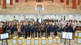 Wakil Wali Kota Padang, Maigus Nasir menjadi narasumber di Auditorium Poltekes Kemenkes, Sabtu (23/8/2025). (Foto: Prokopim Padang)