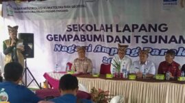 Bupati Pessel, Hendrajoni saat menyampaikan sambutan. (Foto: Dok BPBD)
