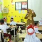 Dinas Pendidikan Kota Padang memutuskan seluruh siswa dari jenjang PAUD hingga SMP belajar dari rumah pada Senin (1/9/2025). (Foto: Diskominfo Padang)