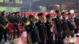 Ratusan pedagang bakso yang tergabung dalam KPBN Korda Sumbar menggelar kegiatan Ngopi Santai di Gedung Auditorium Bustanul Arifin, ISI Padang Panjang, Minggu (24/8/2025). (Foto: Kominfo Padang Panjang)