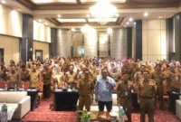 Sosialisasi Perpres Nomor 46 Tahun 2025 dan Implementasi Pekerjaan Konstruksi dalam Katalog Inaproc Versi 6 di Hotel Axana, Selasa (19/8/2025). (Foto: Diskominfo Padang)