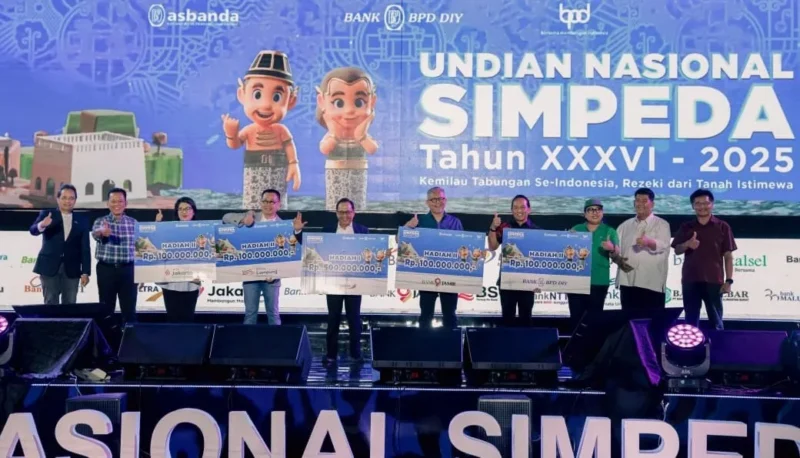 Asbanda dan Bank BPD DIY menggelar penarikan Undian Tabungan Simpeda Periode ke-1 Tahun XXXVI-2025 bertajuk “Kemilau Tabungan Se-Indonesia, Rezeki dari Tanah Istimewa” di Candi Prambanan, Kamis (7/8/2025).