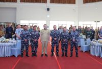 Wali Kota Padang Fadly Amran menerima kunjungan kehormatan (courtesy call) Taruna AAL dan delegasi APCS 2025, di Balai Kota Aia Pacah, Senin (11/8/2025). (Foto: Prokopim Padang)