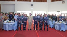 Wali Kota Padang Fadly Amran menerima kunjungan kehormatan (courtesy call) Taruna AAL dan delegasi APCS 2025, di Balai Kota Aia Pacah, Senin (11/8/2025). (Foto: Prokopim Padang)
