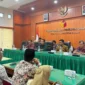 Rapat Penguatan Kelembagaan Sumber Daya Manusia Pengawas Pemilu Berintegritas, Transparansi, dan Bermartabat di Aula Kantor Bawaslu Sumbar, Kamis (18/9/2025). (Foto: Ist)