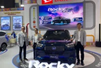 Pembukaan Booth GIIAS Semarang 2025 oleh manajemen Daihatsu. (Foto: Dok. Daihatsu)