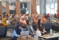 Disdikbud Padang menggelar Sosialisasi Persiapan Menuju Kandidat Rujukan Google bersama Google for Education Indonesia di Bagindo Aziz Chan Youth Centre, Rabu (24/9/2025). (Foto: FB Diskominfo Padang)
