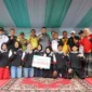 Wali Kota Padang Fadly Amran foto bersama usai upacara peringatan Haornas ke-42 di lapangan upacara Balai Kota Aie Pacah, Selasa (9/9/2025). (Foto: Prokopim Padang) 