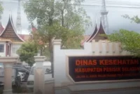 Kantor Dinas Kesehatan Pessel. (Foto: Dok. Yoniks)