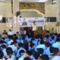 Bupati Padang Pariaman John Kenedy Azis (JKA) menghadiri istighosah, zikir, dan doa bersama di Masjid Raya Kabun, Nagari Pauah Kamba, Kecamatan Nan Sabaris, Kamis (4/9/2025). (Foto: Kominfo Padang Pariaman)