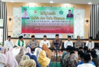 Wakil Bupati Tanah Datar, Ahmad Fadly menghadiri istighosah, zikir, dan doa bersama di aula kantor Kemenag setempat, Kamis (4/9/2025). (Foto: Prokopim Tanah Datar)