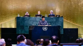 Presiden Prabowo menyampaikan pidato pada Konferensi Internasional Tingkat Tinggi untuk Penyelesaian Damai Palestina dan Implementasi Solusi Dua Negara di Gedung Majelis Umum PBB, New York, AS, Senin (22/9/2025). (Foto: BPMI Setpres)