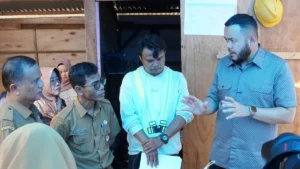 Kunjungi Pasar Ulak Karang