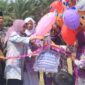 Wakil Bupati Dharmasraya, Leli Arni membuka kegiatan Manasik Haji TK/RA Islam Bhakti se-Kabupaten Dharmasraya di Koto Baru, Kamis (4/9). (Foto: Pemkab Dharmasraya)