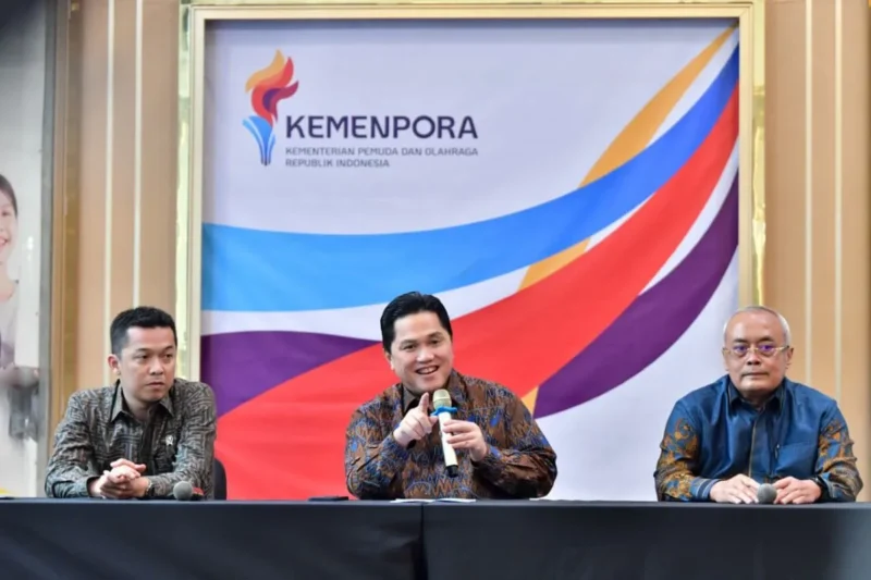 Menpora RI Erick Thohir mengumumkan pencabutan Permenpora 14/2024 yang selama ini menuai polemik di kalangan organisasi olahraga. (Foto: Kemenpora)