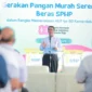 Menteri Pertanian Andi Amran Sulaiman dalam Gerakan Pangan Murah (GPM) yang digelar dalam rangka HUT ke-80 Kemerdekaan RI. (Foto: Kementan)