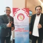 Ketua Panitia Musprov Lemkari Sumbar ke-7, Agusmardi (kanan) bersama Ketua Dewan Penasehat PB Lemkari, Leonardy Harmainy. (Foto: Dok. AG)