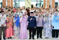 Wakil Wali Kota Padang, Maigus Nasir saat Rakor dan Evaluasi Penanganan ATS di Gedung Bagindo Aziz Chan Youth Center, Jumat (12/9/2025). (Foto: Prokopim Padang)